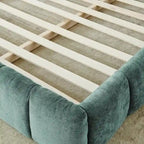 Cadre de lit King Size capitonné en tissu chenille, lit plateforme robuste avec tête de lit et cadre en bois massif